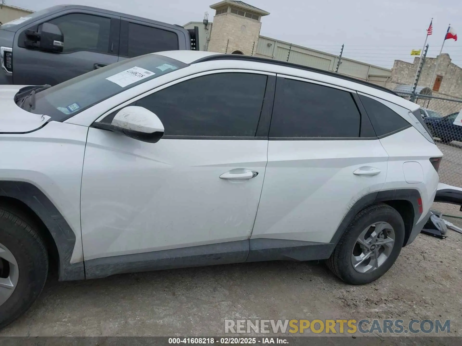 15 fotografías del automóvil dañado 5NMJB3DE1RH399729 HYUNDAI TUCSON 2024