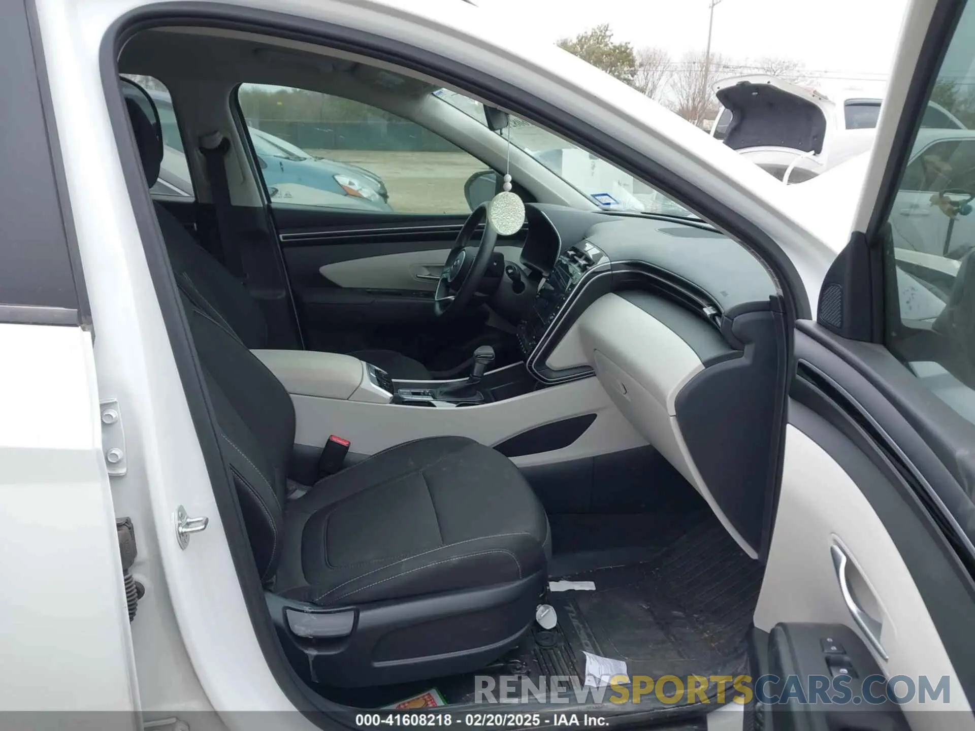 5 fotografías del automóvil dañado 5NMJB3DE1RH399729 HYUNDAI TUCSON 2024