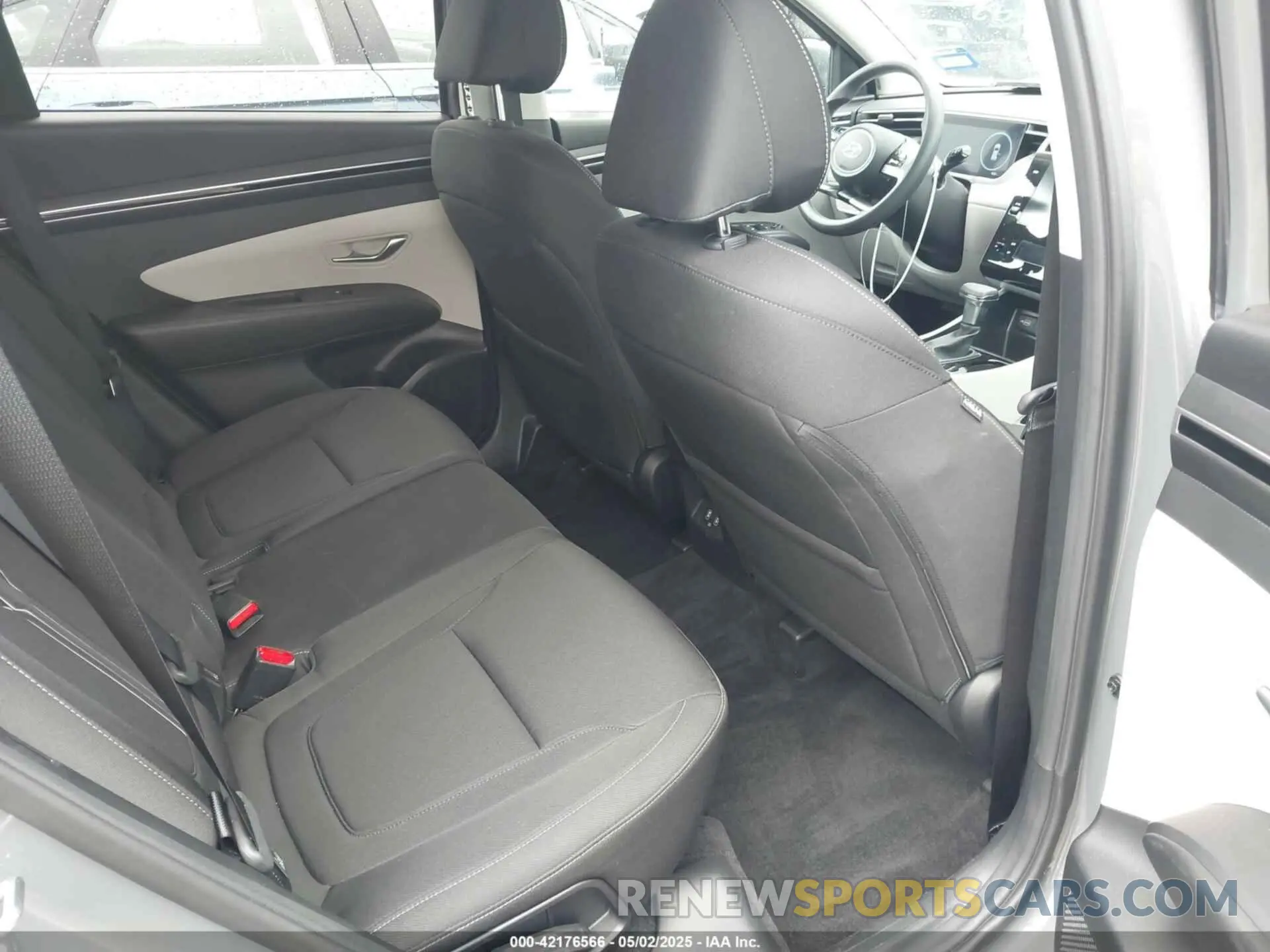 8 fotografías del automóvil dañado 5NMJB3DE2RH423570 HYUNDAI TUCSON 2024