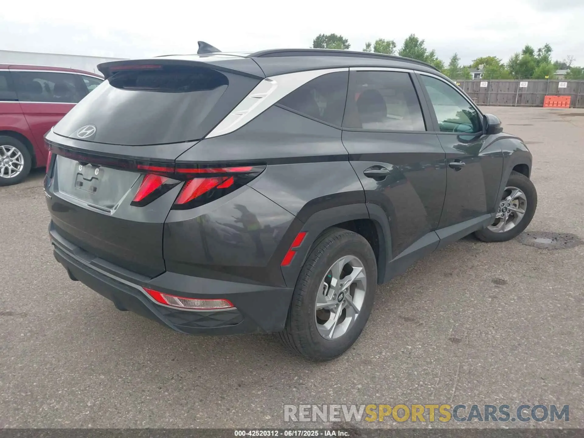 4 fotografías del automóvil dañado 5NMJB3DE4RH328492 HYUNDAI TUCSON 2024