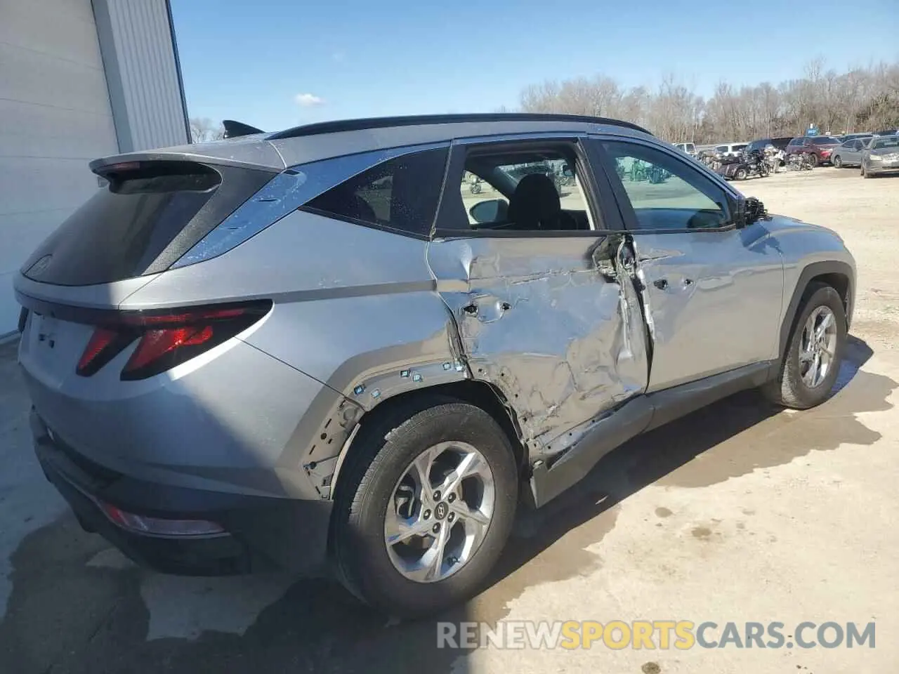 3 fotografías del automóvil dañado 5NMJB3DE4RH332753 HYUNDAI TUCSON 2024