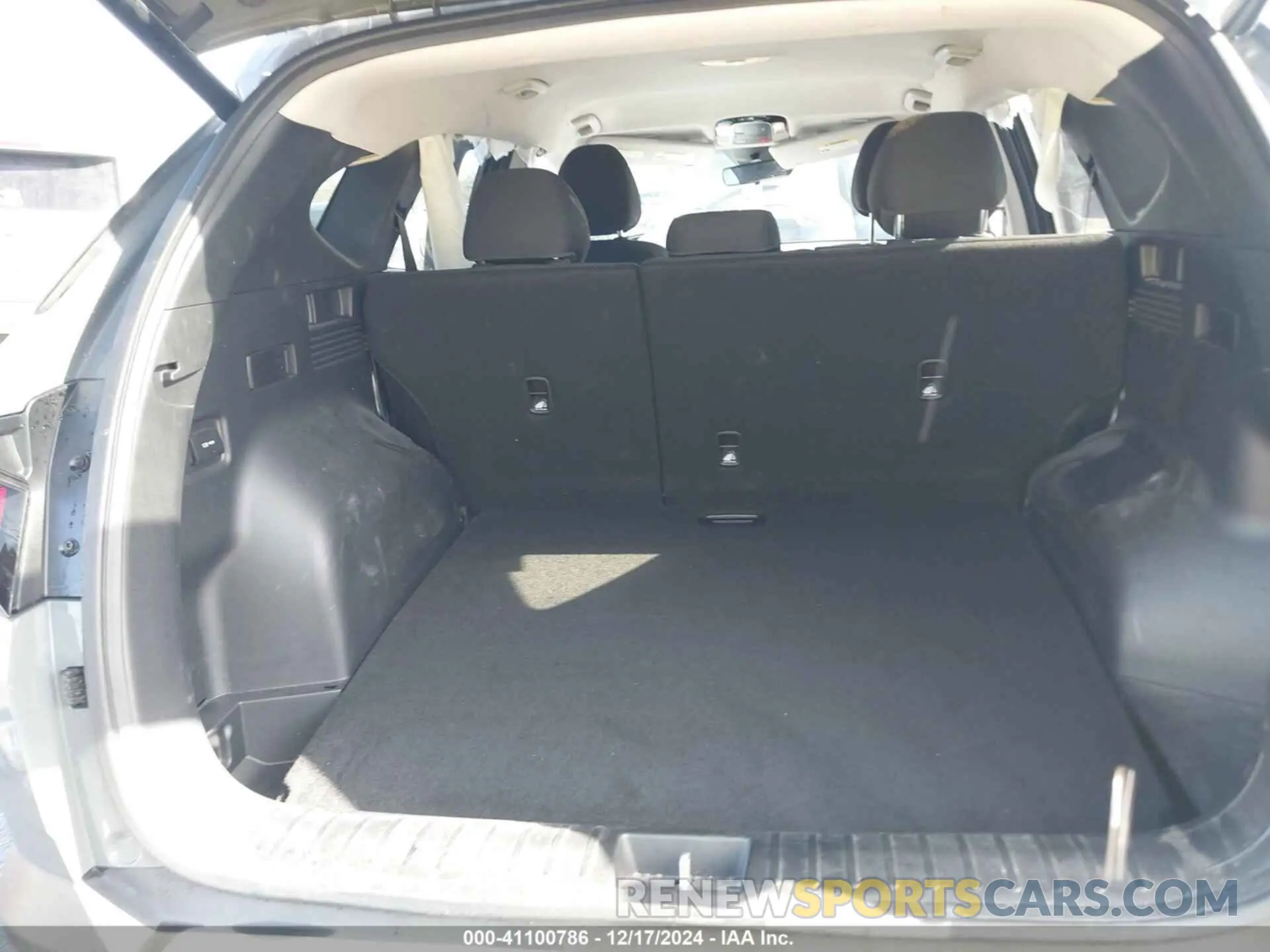 8 fotografías del automóvil dañado 5NMJB3DE4RH412960 HYUNDAI TUCSON 2024