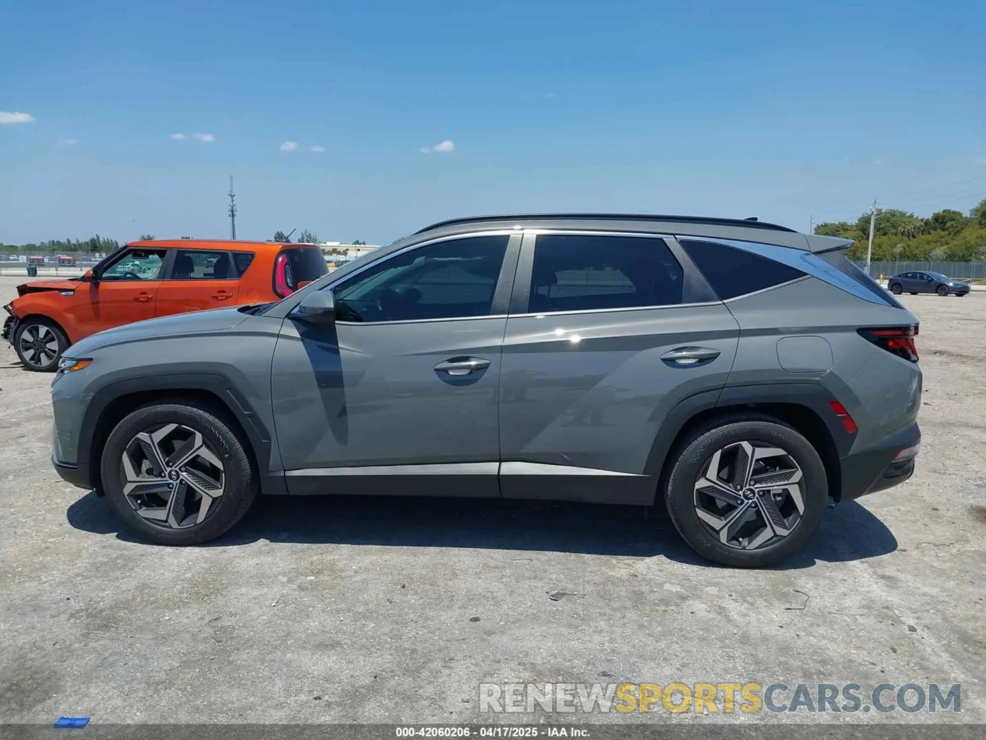 14 fotografías del automóvil dañado 5NMJB3DE5RH426267 HYUNDAI TUCSON 2024