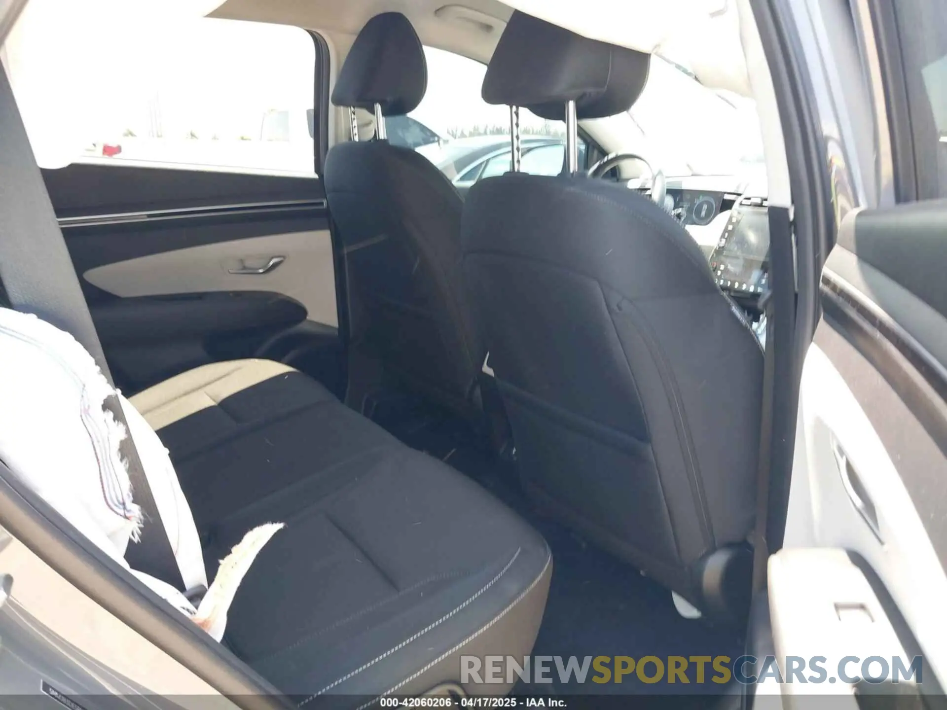 8 fotografías del automóvil dañado 5NMJB3DE5RH426267 HYUNDAI TUCSON 2024