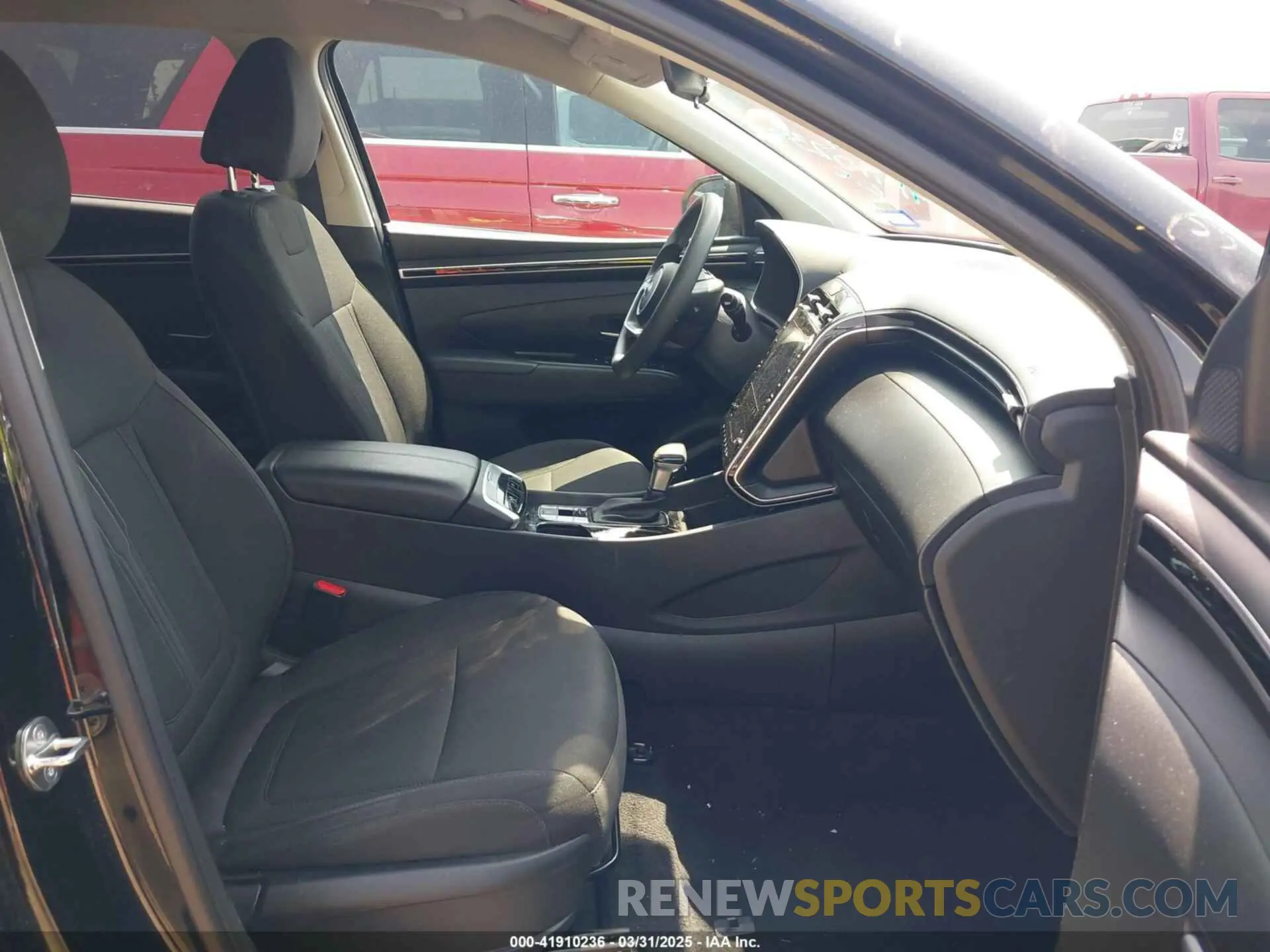 5 fotografías del automóvil dañado 5NMJB3DE8RH298008 HYUNDAI TUCSON 2024