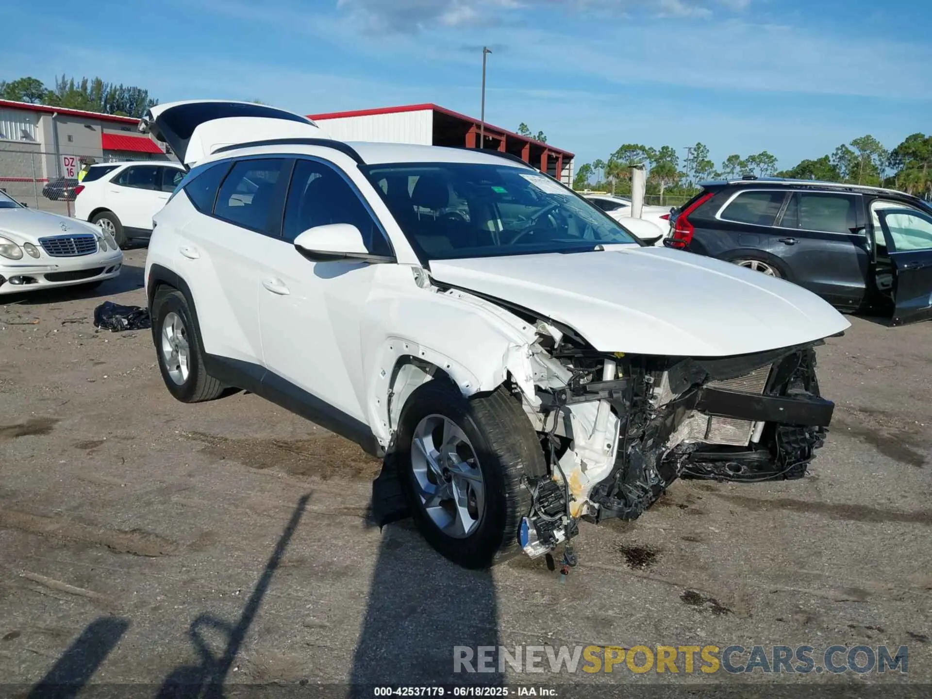 1 fotografías del automóvil dañado 5NMJB3DE8RH366436 HYUNDAI TUCSON 2024
