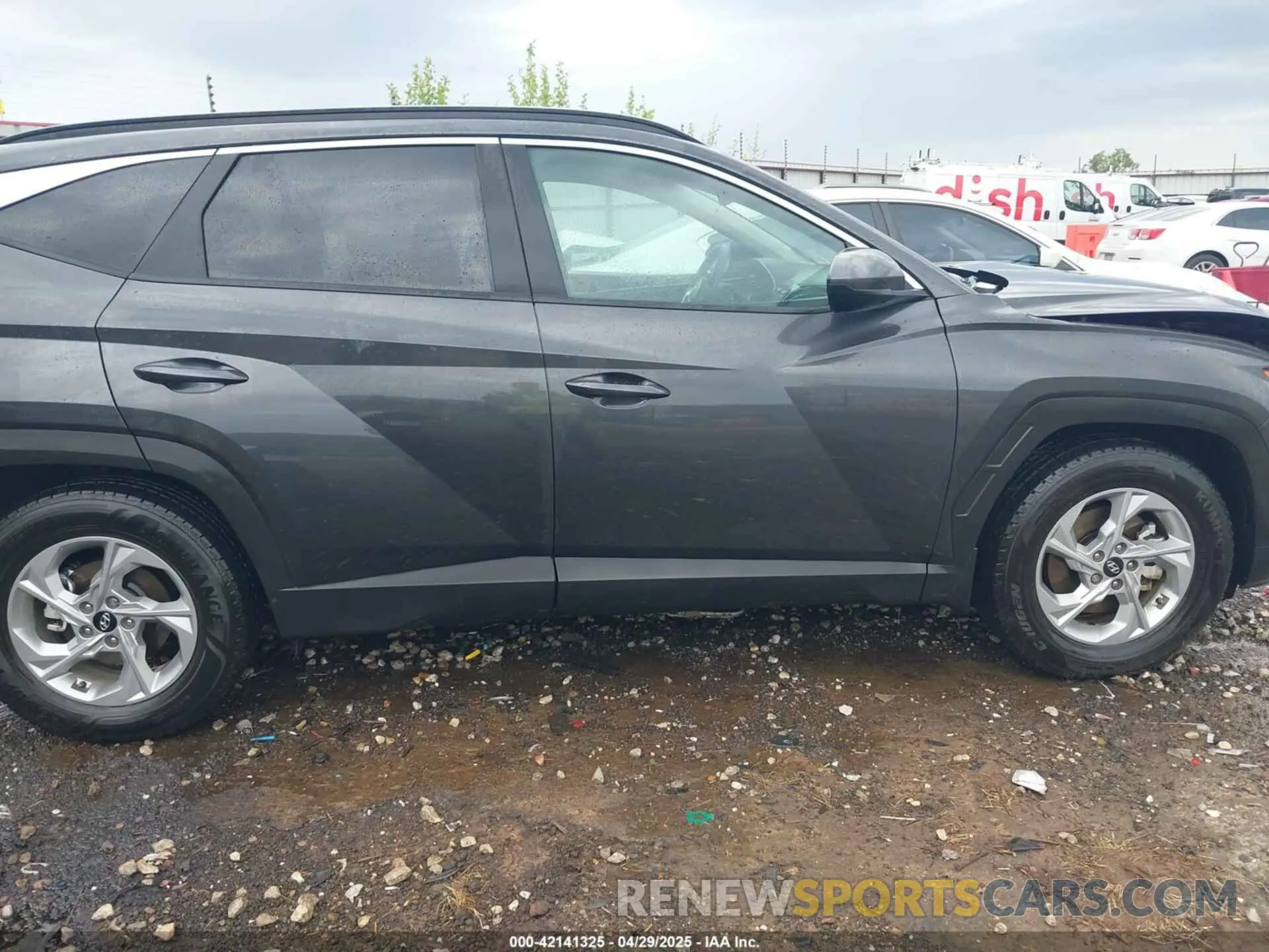 14 fotografías del automóvil dañado 5NMJB3DE9RH320419 HYUNDAI TUCSON 2024