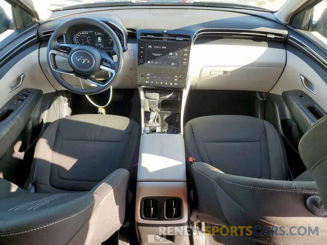 8 fotografías del automóvil dañado 5NMJB3DE9RH368342 HYUNDAI TUCSON 2024