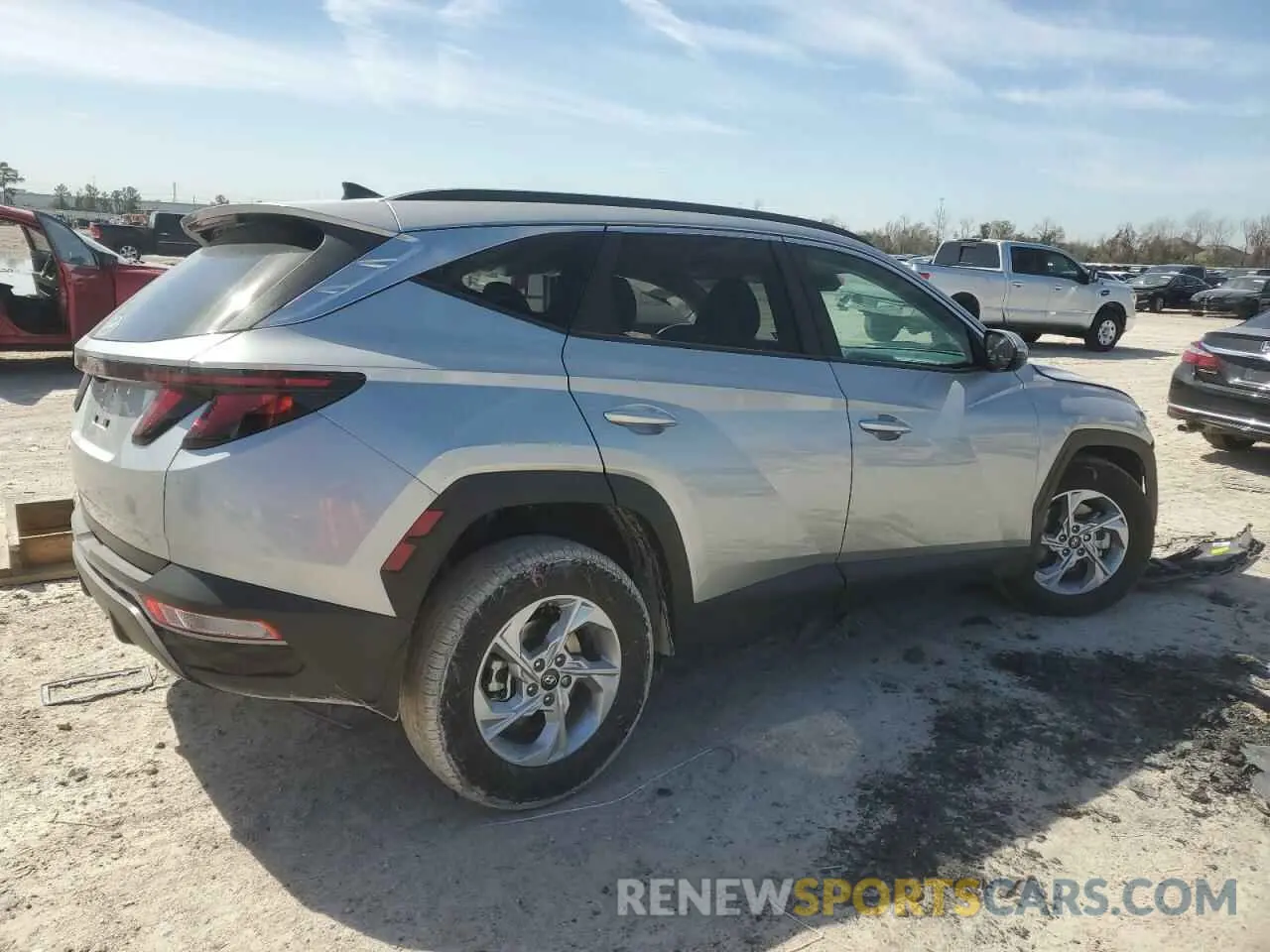 3 fotografías del automóvil dañado 5NMJB3DEXRH341103 HYUNDAI TUCSON 2024