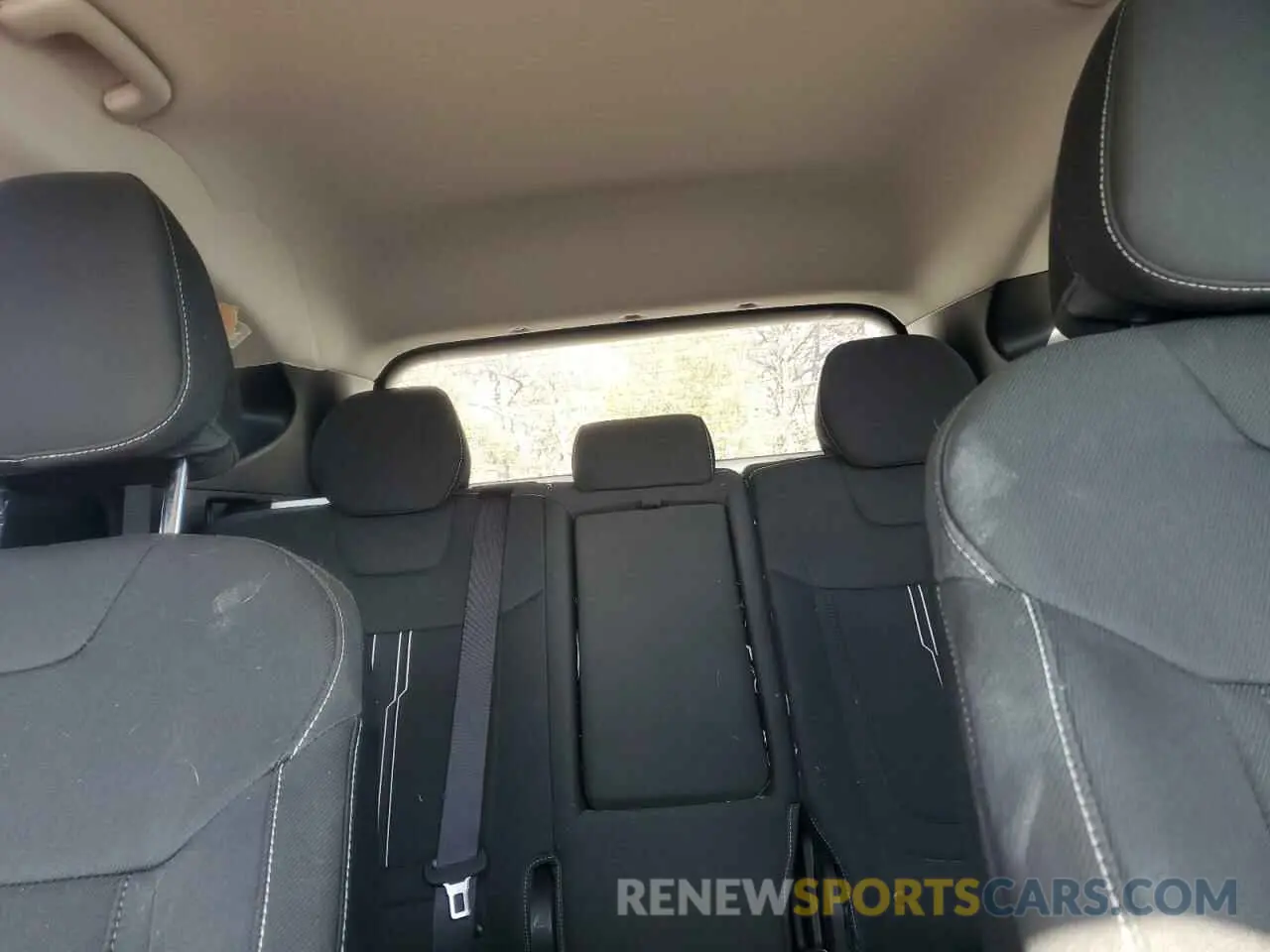 10 fotografías del automóvil dañado 5NMJBCDE0RH318493 HYUNDAI TUCSON 2024