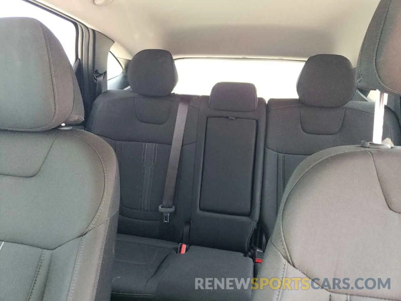 10 fotografías del automóvil dañado 5NMJBCDE0RH352675 HYUNDAI TUCSON 2024