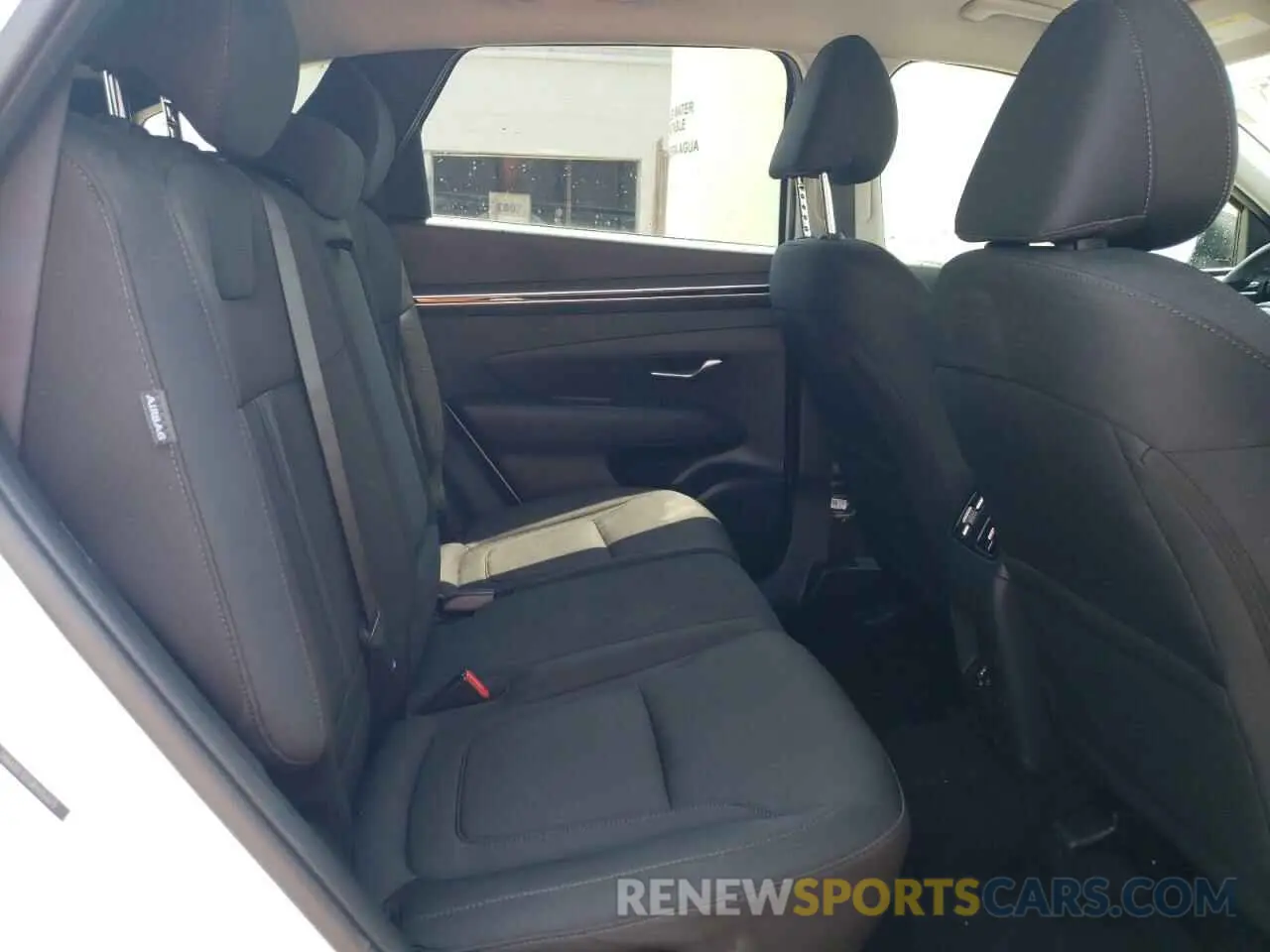 11 fotografías del automóvil dañado 5NMJBCDE0RH352675 HYUNDAI TUCSON 2024