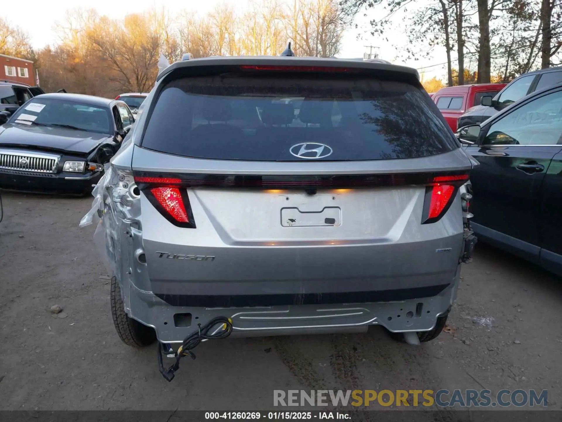 17 fotografías del automóvil dañado 5NMJBCDE1RH428534 HYUNDAI TUCSON 2024