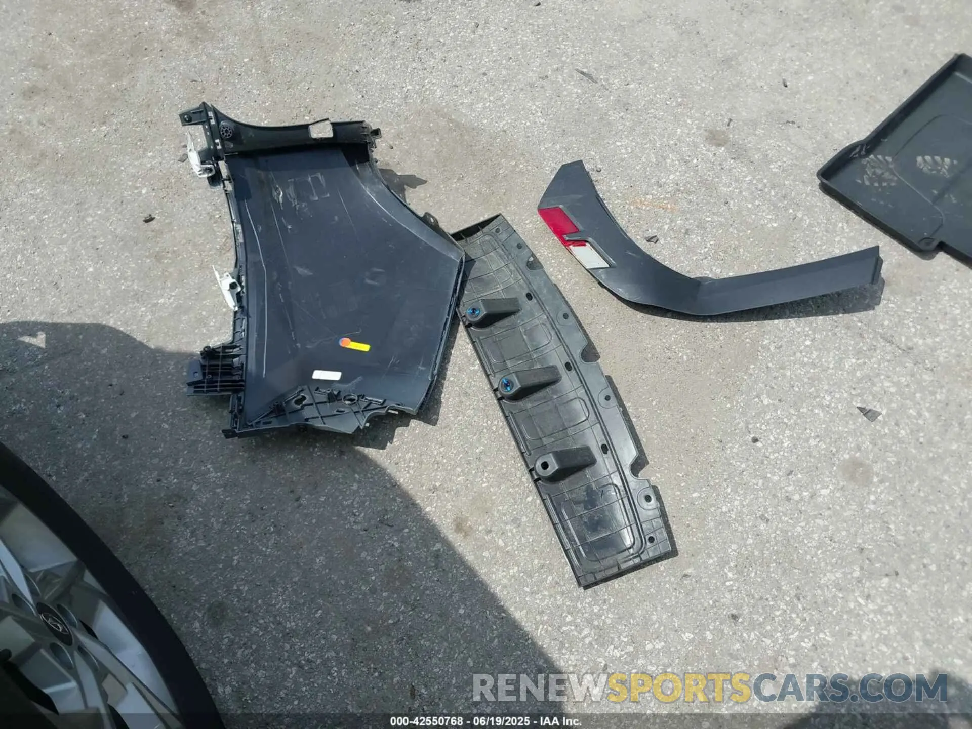 12 fotografías del automóvil dañado 5NMJBCDE2RH416876 HYUNDAI TUCSON 2024