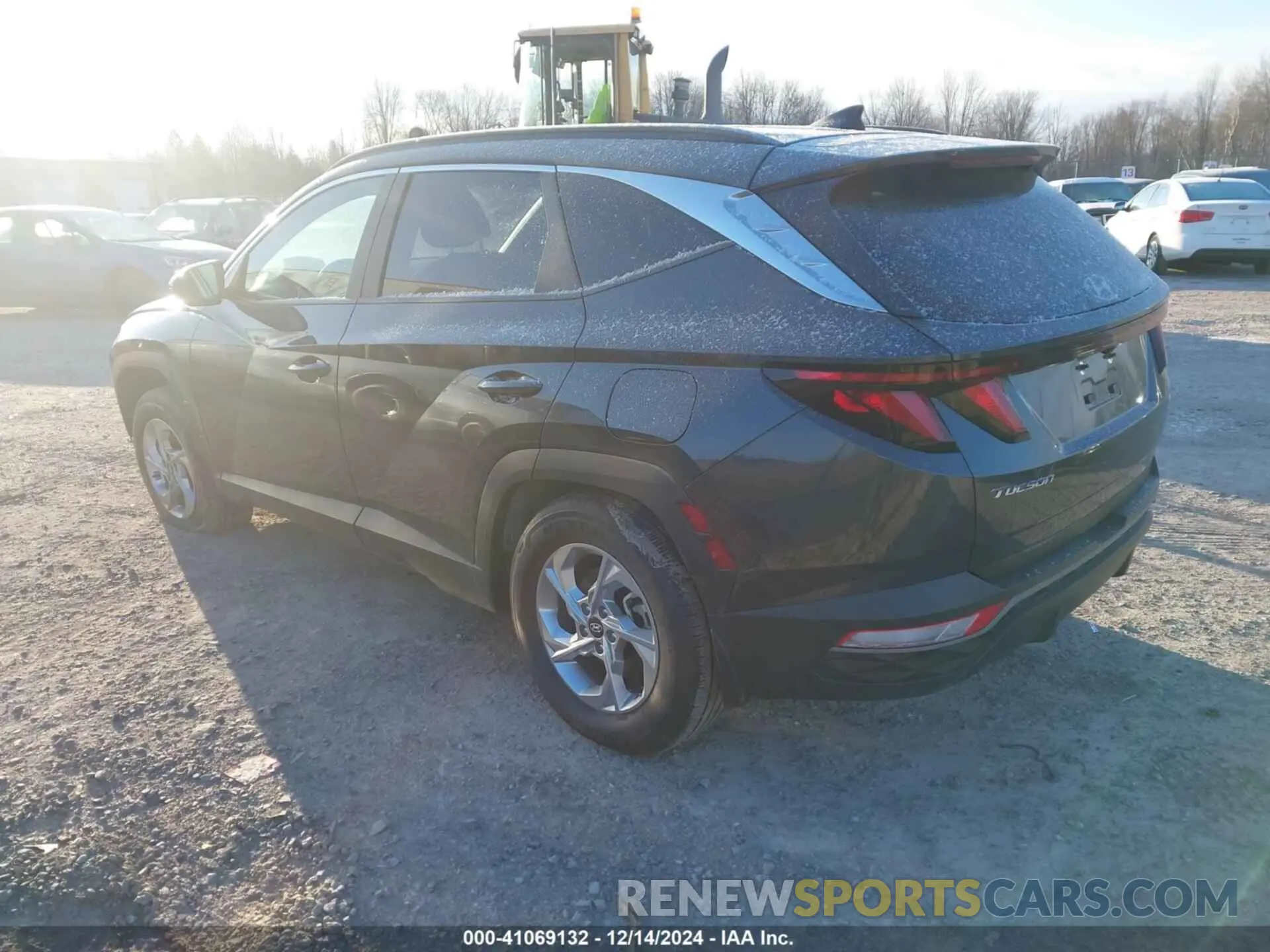 3 fotografías del automóvil dañado 5NMJBCDE3RH319783 HYUNDAI TUCSON 2024
