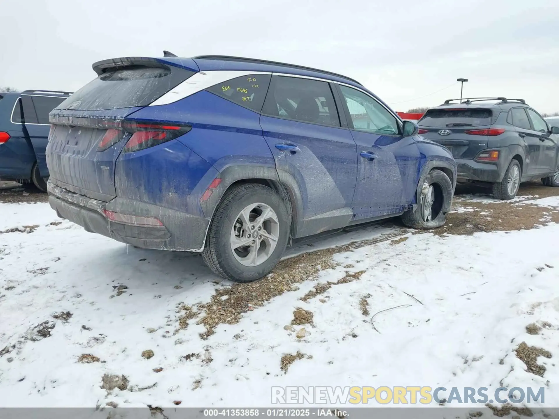 4 fotografías del automóvil dañado 5NMJBCDE4RH300739 HYUNDAI TUCSON 2024