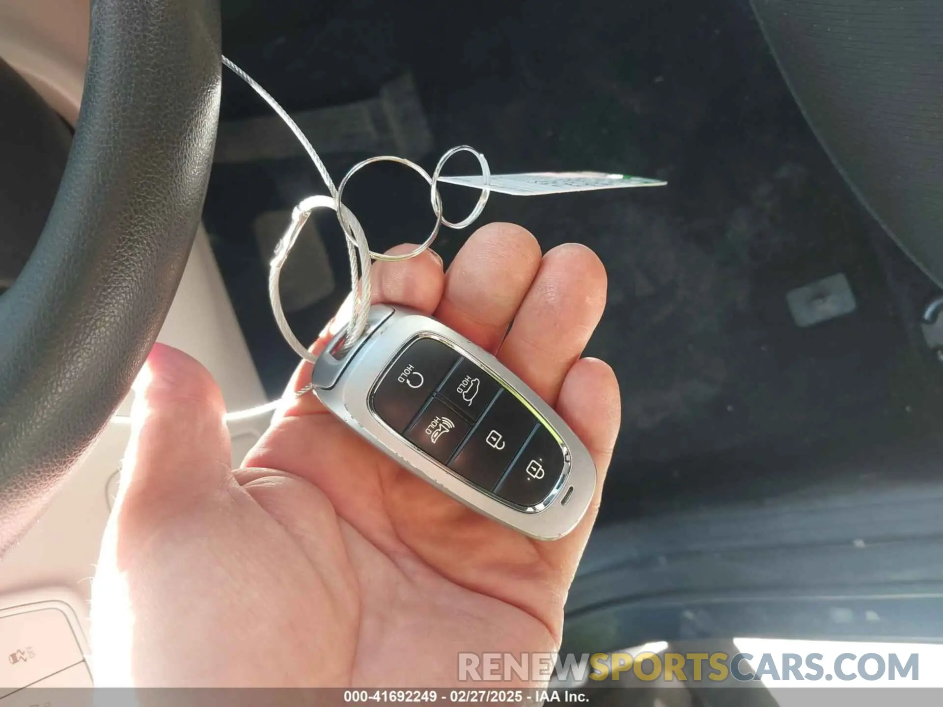 11 fotografías del automóvil dañado 5NMJBCDE6RH305229 HYUNDAI TUCSON 2024