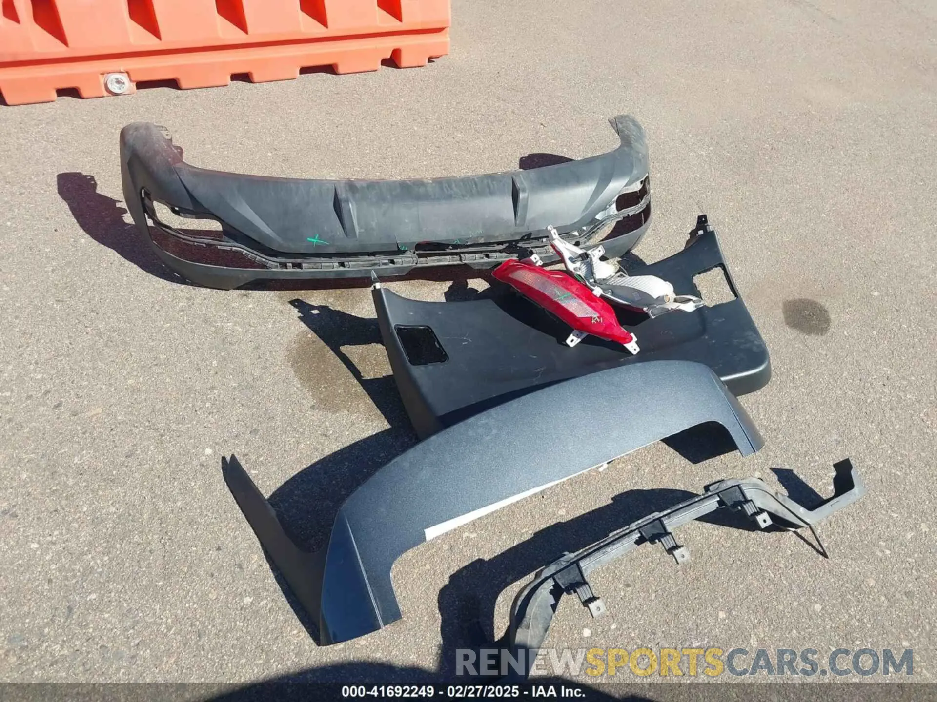 12 fotografías del automóvil dañado 5NMJBCDE6RH305229 HYUNDAI TUCSON 2024