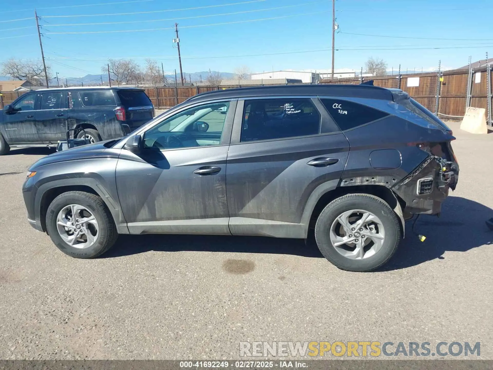 15 fotografías del automóvil dañado 5NMJBCDE6RH305229 HYUNDAI TUCSON 2024