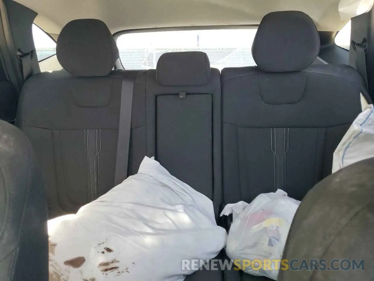 10 fotografías del automóvil dañado 5NMJBCDE6RH327151 HYUNDAI TUCSON 2024