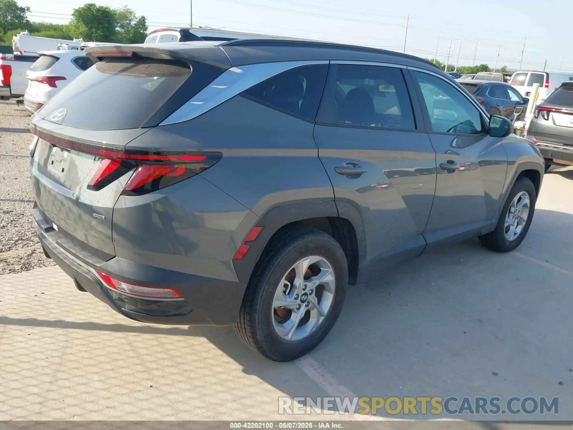 4 fotografías del automóvil dañado 5NMJBCDE6RH327893 HYUNDAI TUCSON 2024