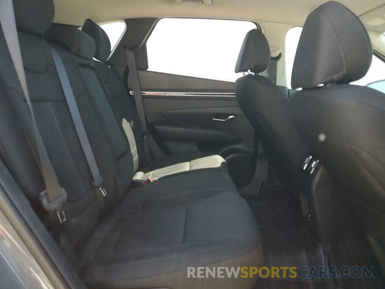 11 fotografías del automóvil dañado 5NMJBCDE7RH370395 HYUNDAI TUCSON 2024