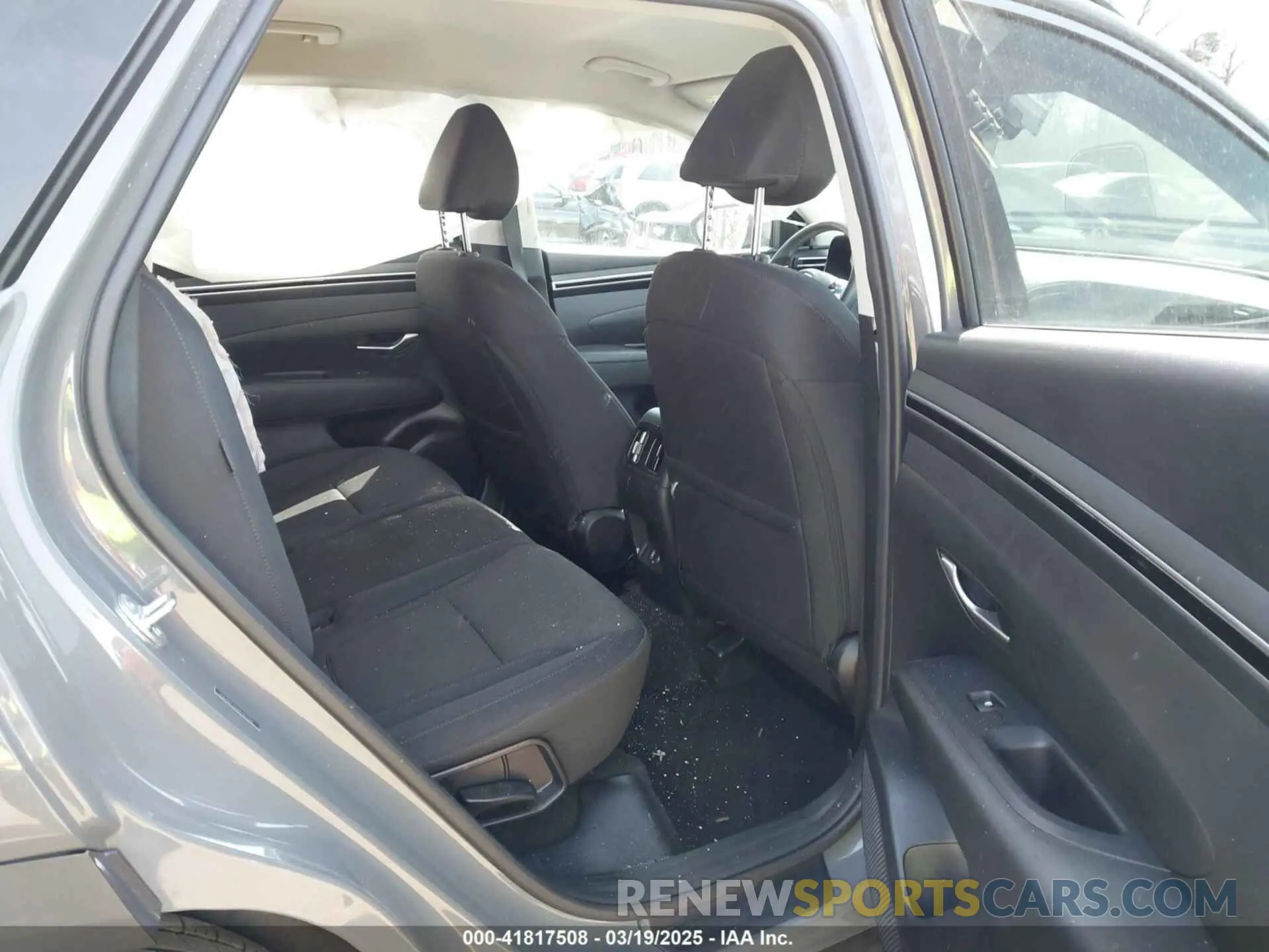 8 fotografías del automóvil dañado 5NMJBCDE8RH297828 HYUNDAI TUCSON 2024