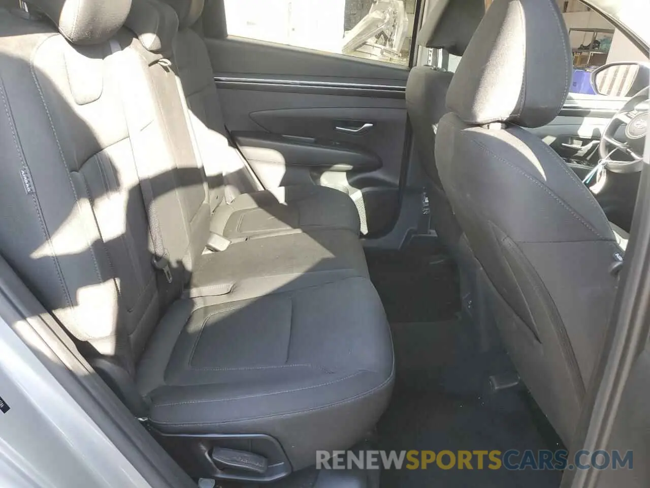 11 fotografías del automóvil dañado 5NMJBCDE8RH308746 HYUNDAI TUCSON 2024