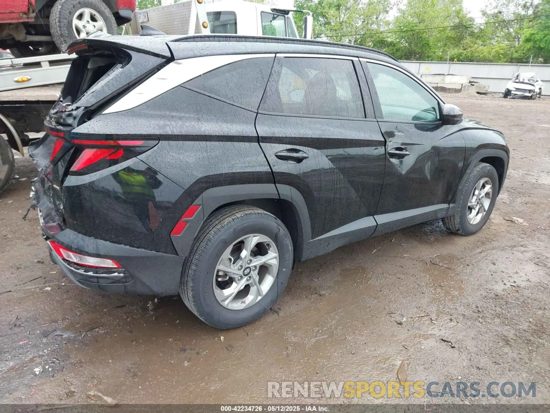 4 fotografías del automóvil dañado 5NMJBCDE9RH386338 HYUNDAI TUCSON 2024