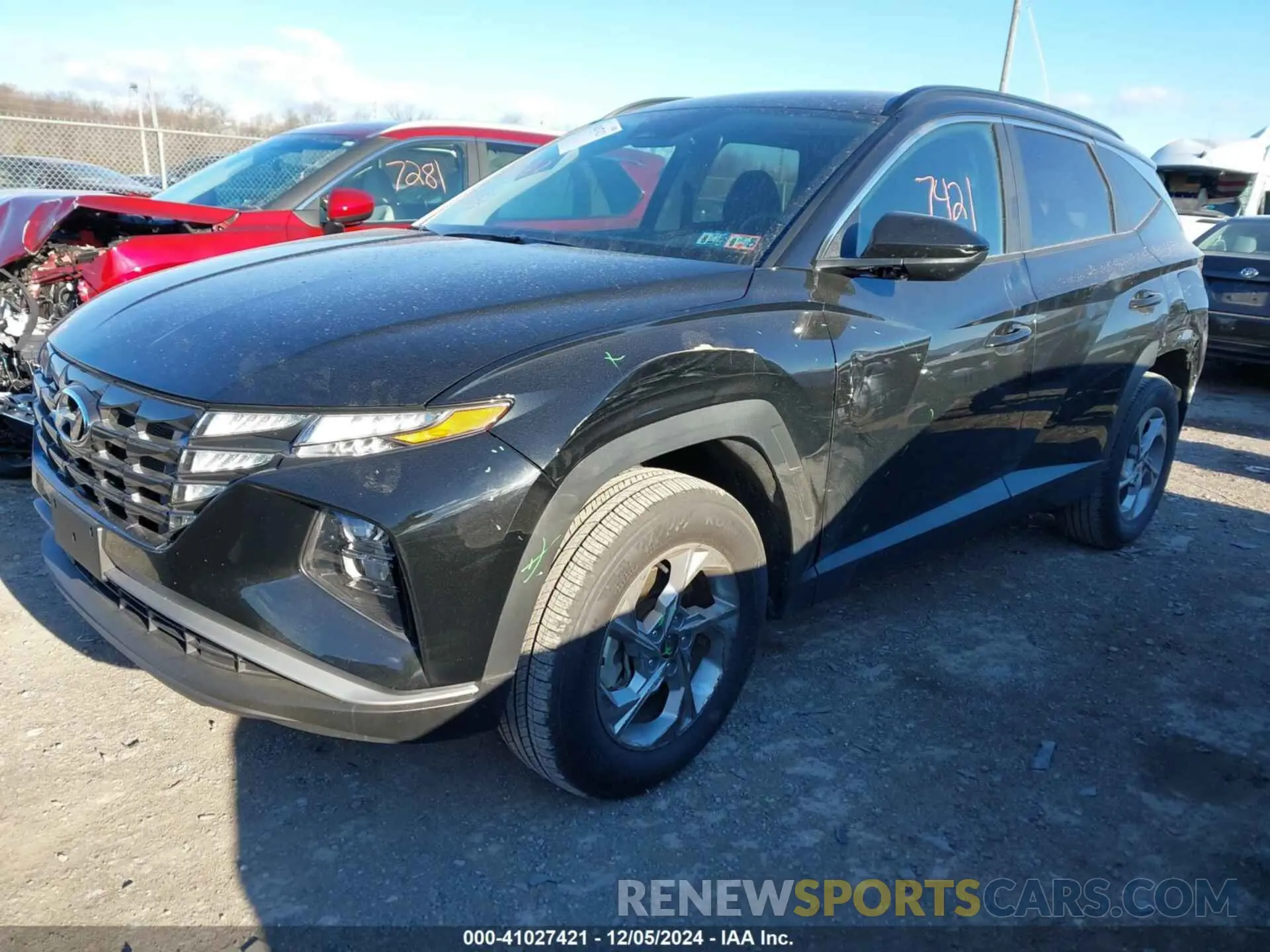 2 fotografías del automóvil dañado 5NMJBCDE9RH419791 HYUNDAI TUCSON 2024