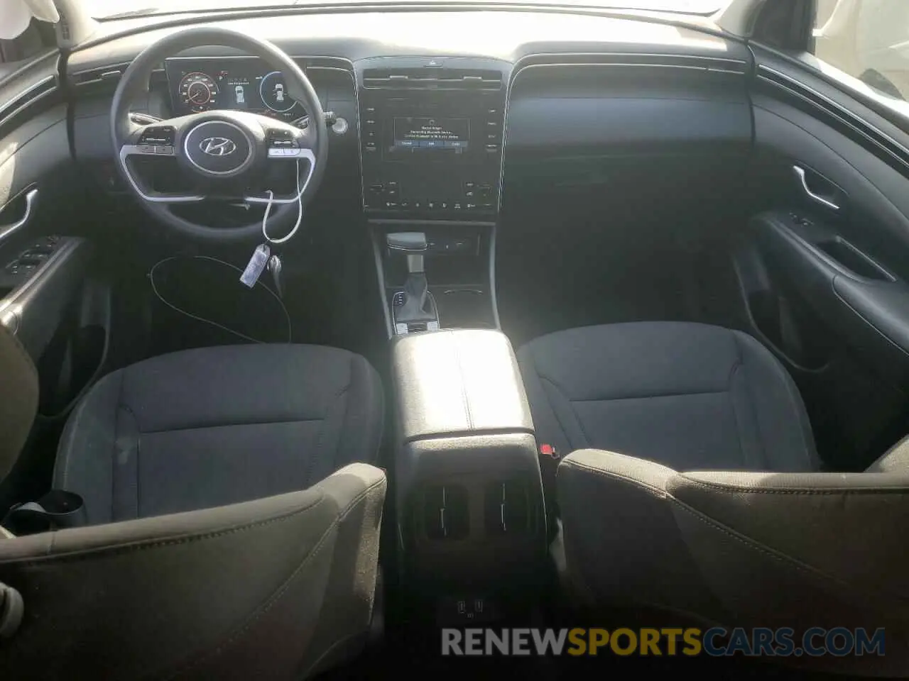 8 fotografías del automóvil dañado 5NMJBCDE9RH422769 HYUNDAI TUCSON 2024