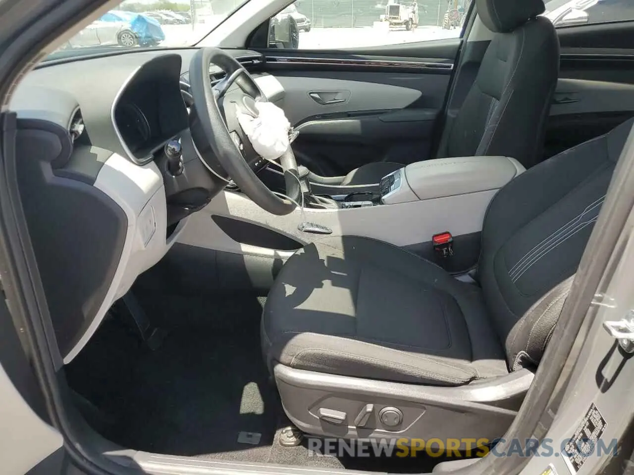 7 fotografías del automóvil dañado 5NMJBCDEXRH350111 HYUNDAI TUCSON 2024