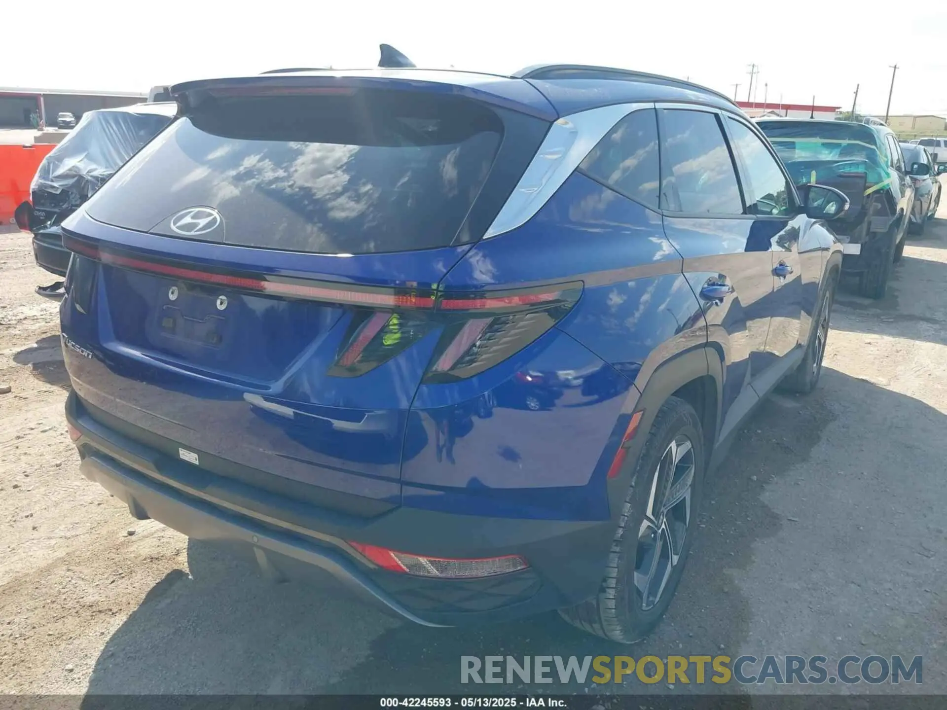 4 fotografías del automóvil dañado 5NMJE3DE0RH345703 HYUNDAI TUCSON 2024