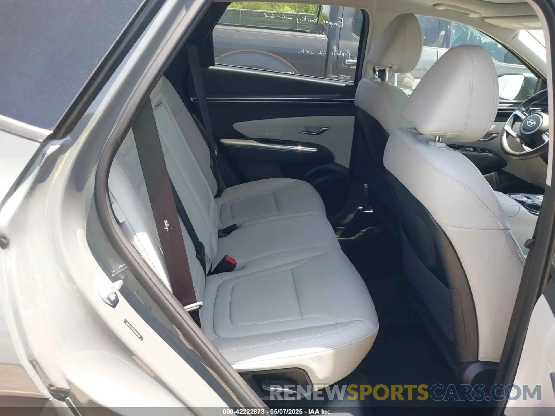 8 fotografías del automóvil dañado 5NMJE3DE1RH330868 HYUNDAI TUCSON 2024