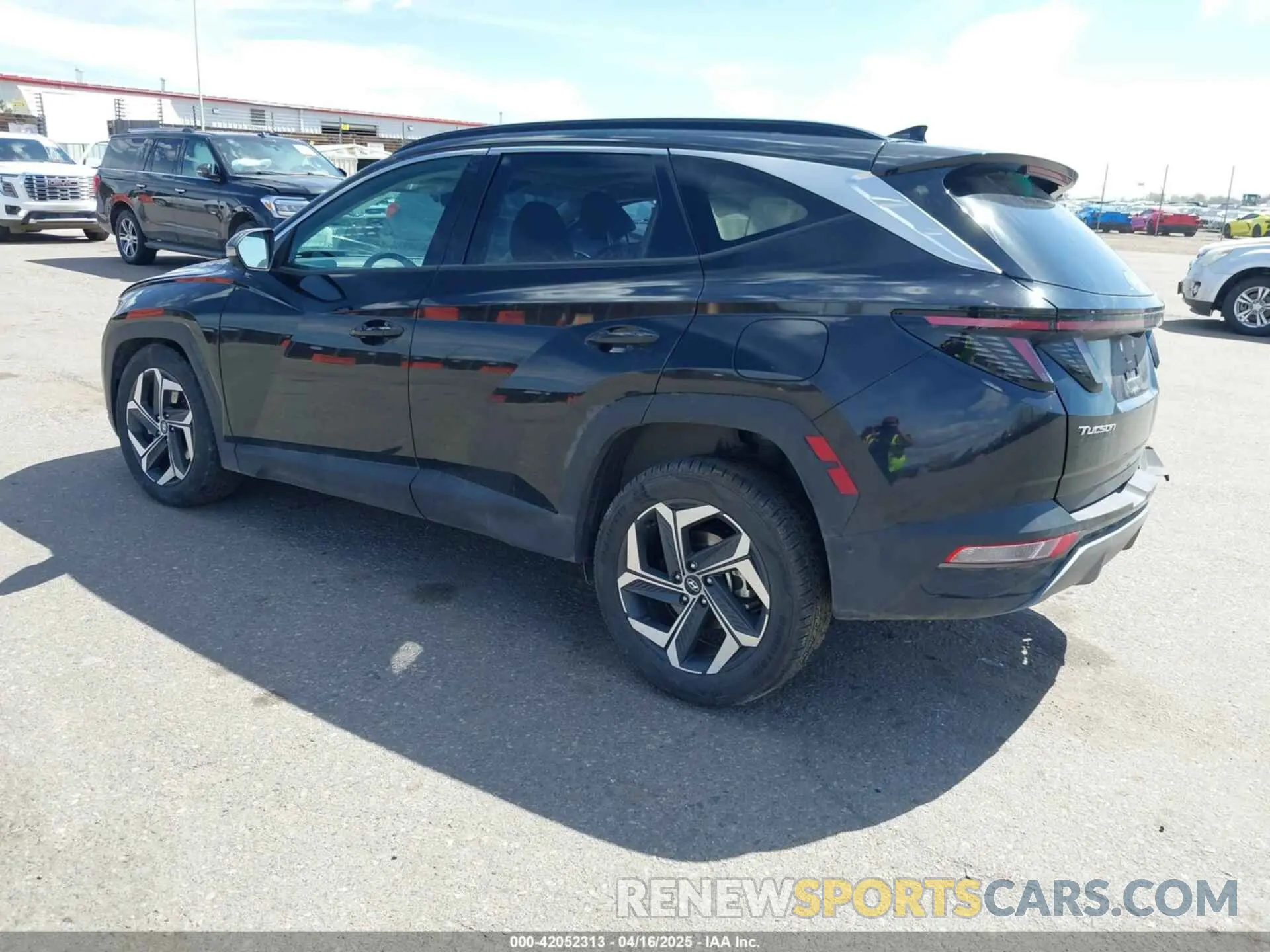 3 fotografías del automóvil dañado 5NMJE3DE5RH352341 HYUNDAI TUCSON 2024