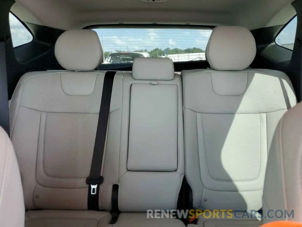 10 fotografías del automóvil dañado 5NMJE3DE7RH408666 HYUNDAI TUCSON 2024