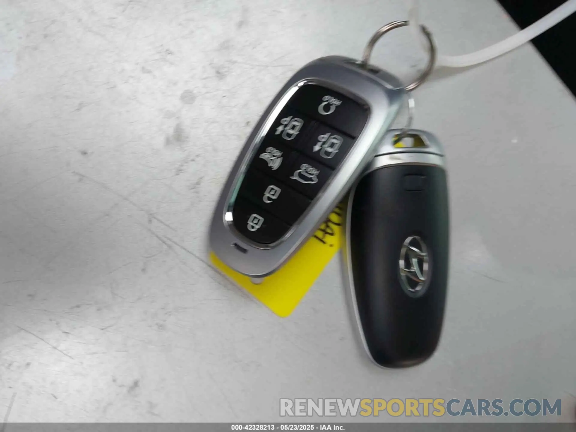 11 fotografías del automóvil dañado 5NMJE3DE9RH397721 HYUNDAI TUCSON 2024