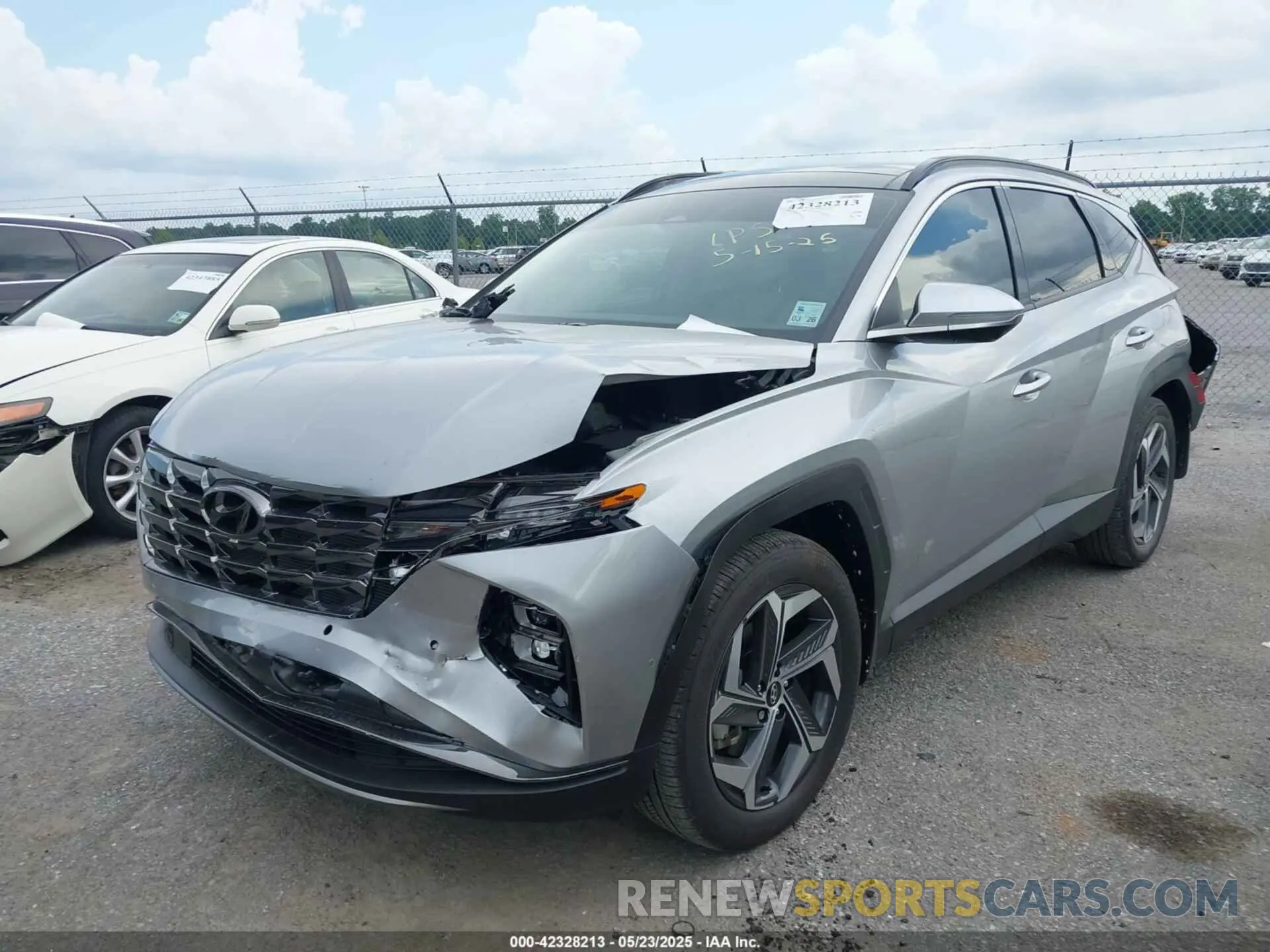 2 fotografías del automóvil dañado 5NMJE3DE9RH397721 HYUNDAI TUCSON 2024