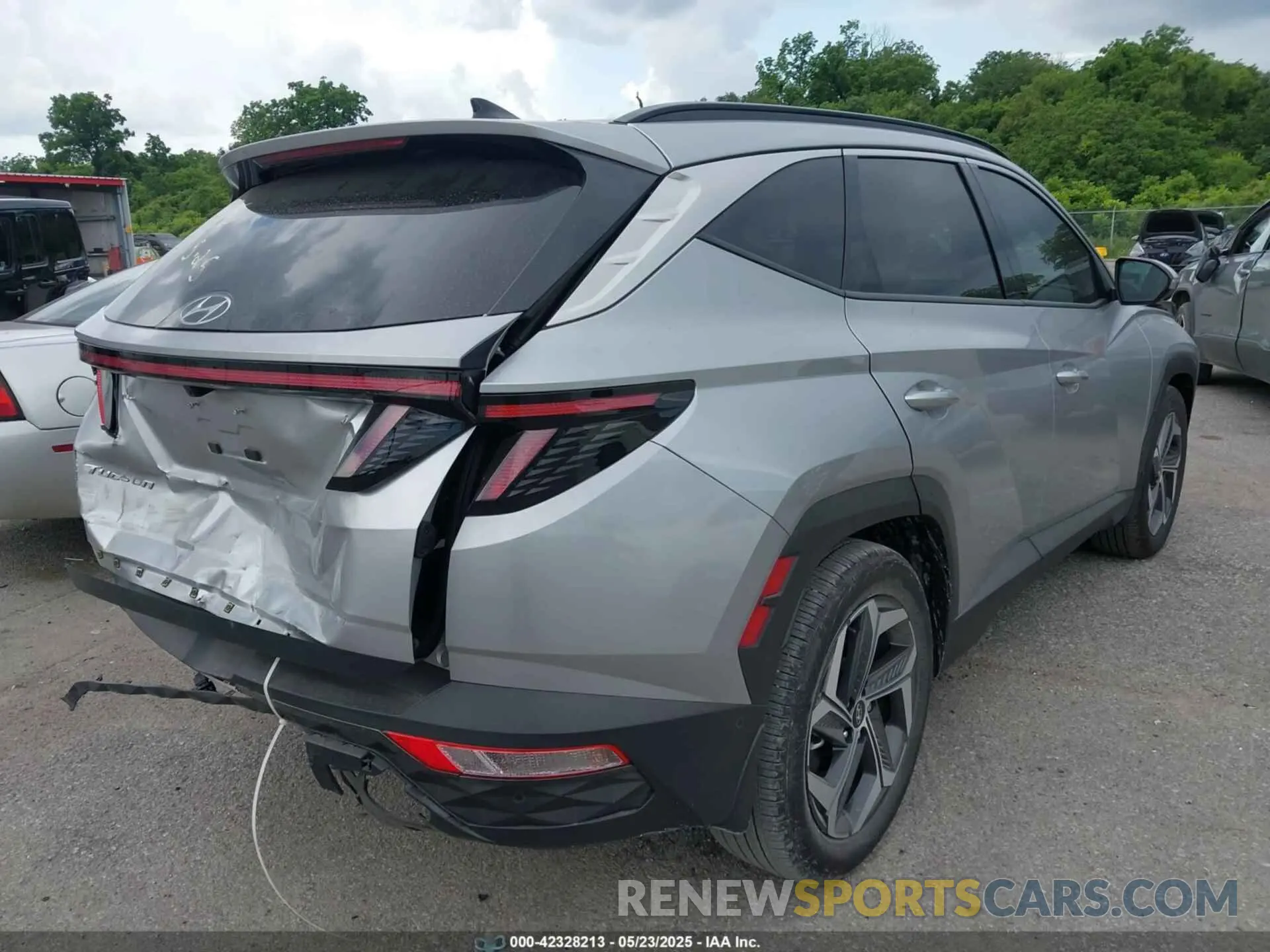 4 fotografías del automóvil dañado 5NMJE3DE9RH397721 HYUNDAI TUCSON 2024