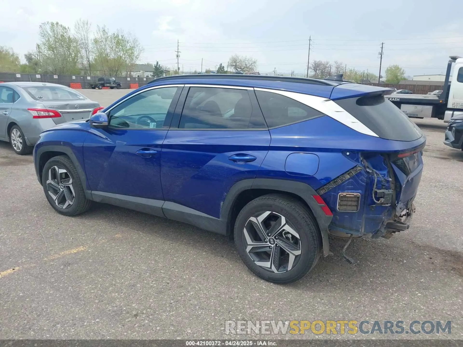 3 fotografías del automóvil dañado 5NMJECDE0RH358175 HYUNDAI TUCSON 2024