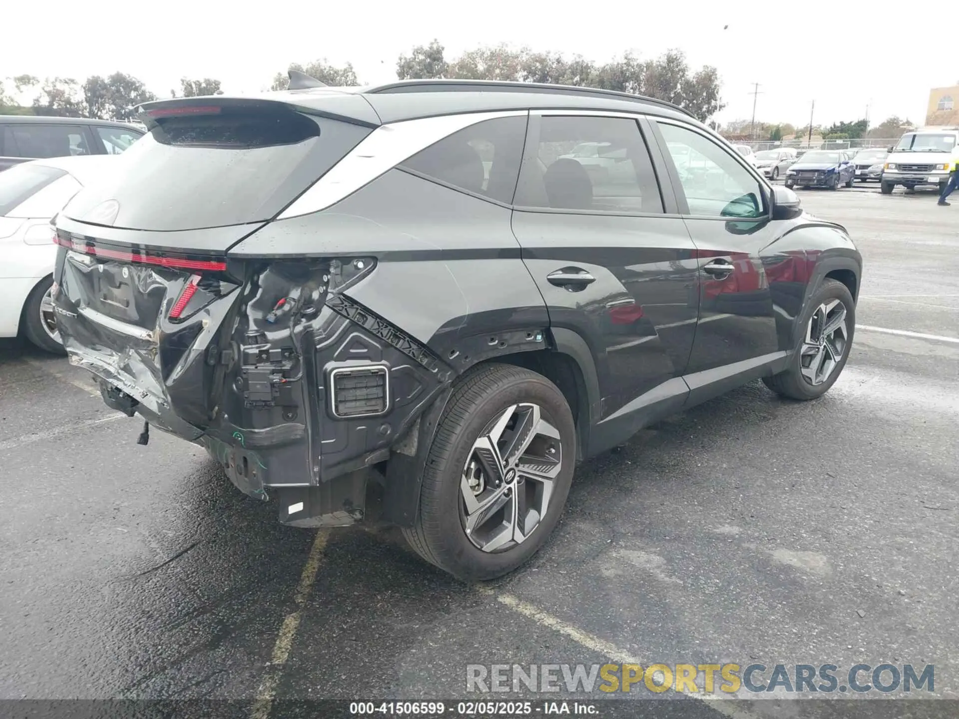 4 fotografías del automóvil dañado 5NMJF3DE3RH321778 HYUNDAI TUCSON 2024