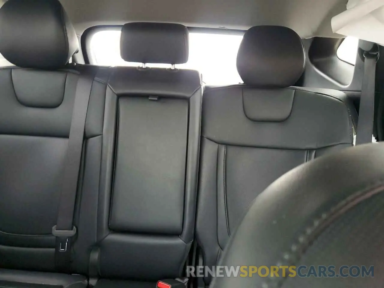10 fotografías del automóvil dañado 5NMJF3DE5RH327968 HYUNDAI TUCSON 2024