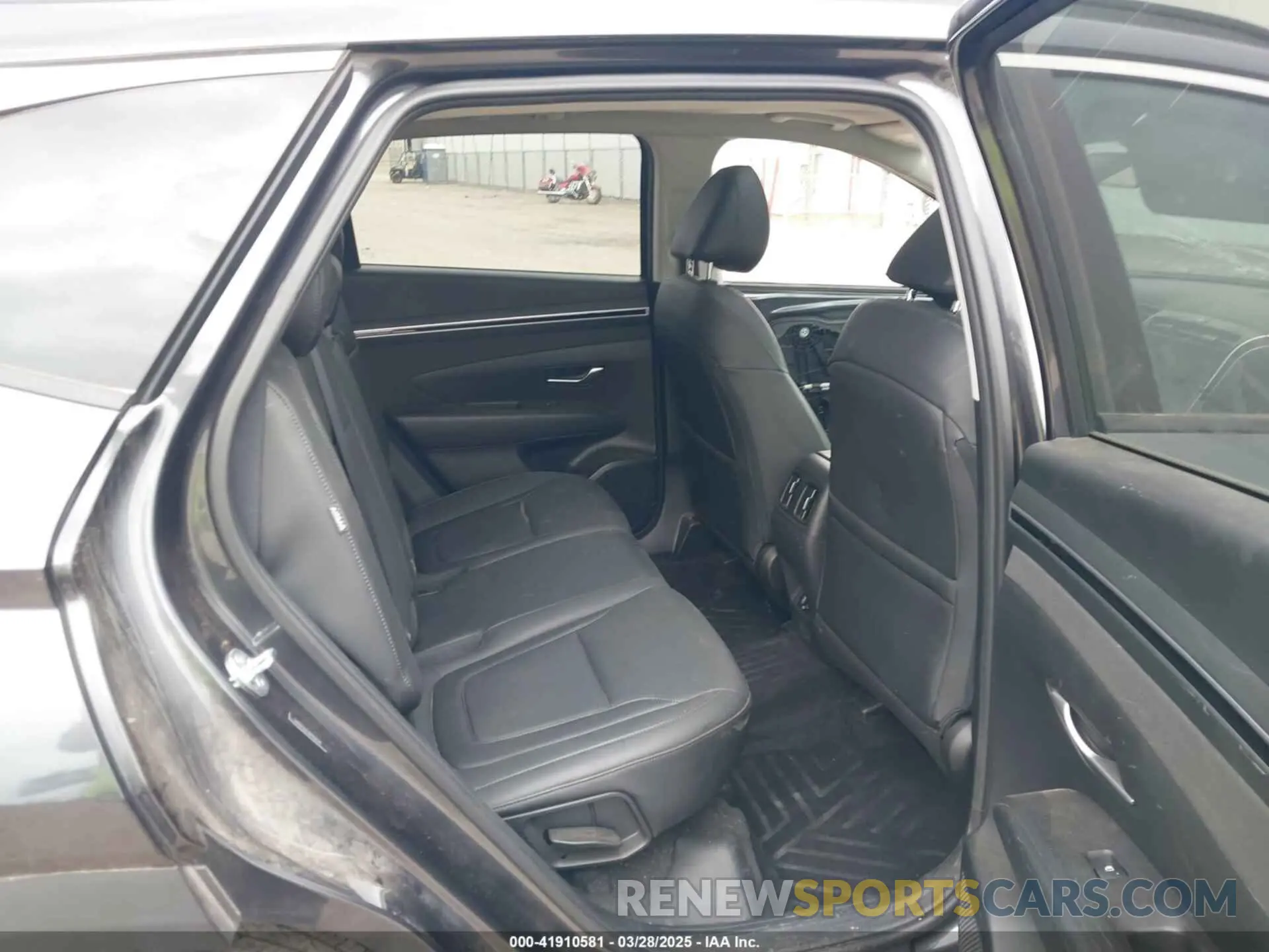 8 fotografías del automóvil dañado 5NMJF3DE7RH356520 HYUNDAI TUCSON 2024