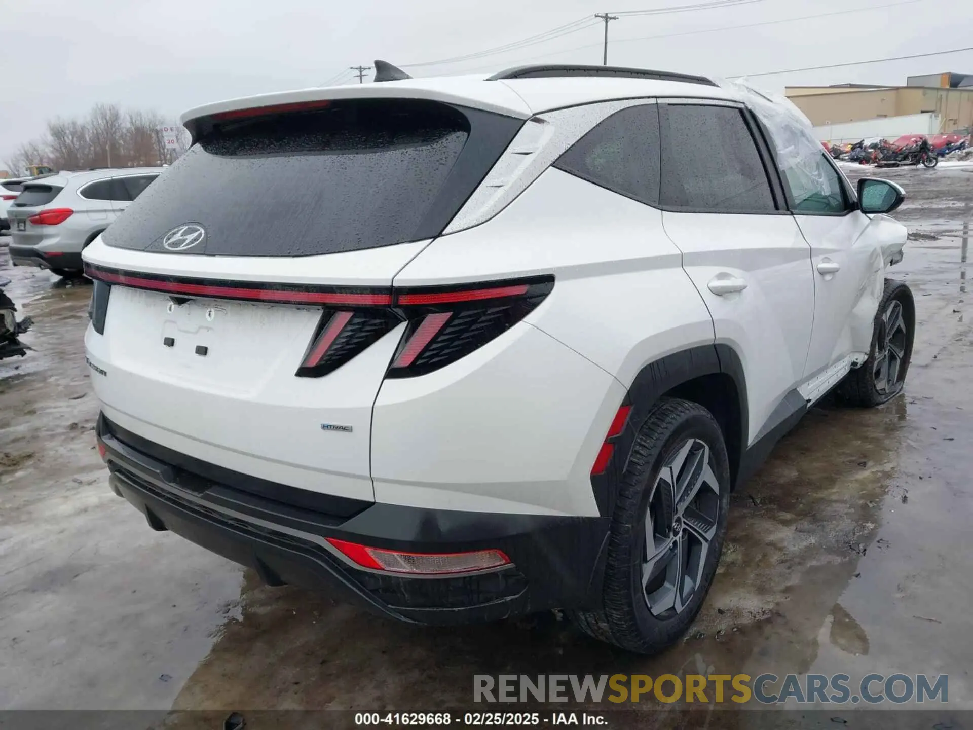 4 fotografías del automóvil dañado 5NMJFCDE0RH393599 HYUNDAI TUCSON 2024