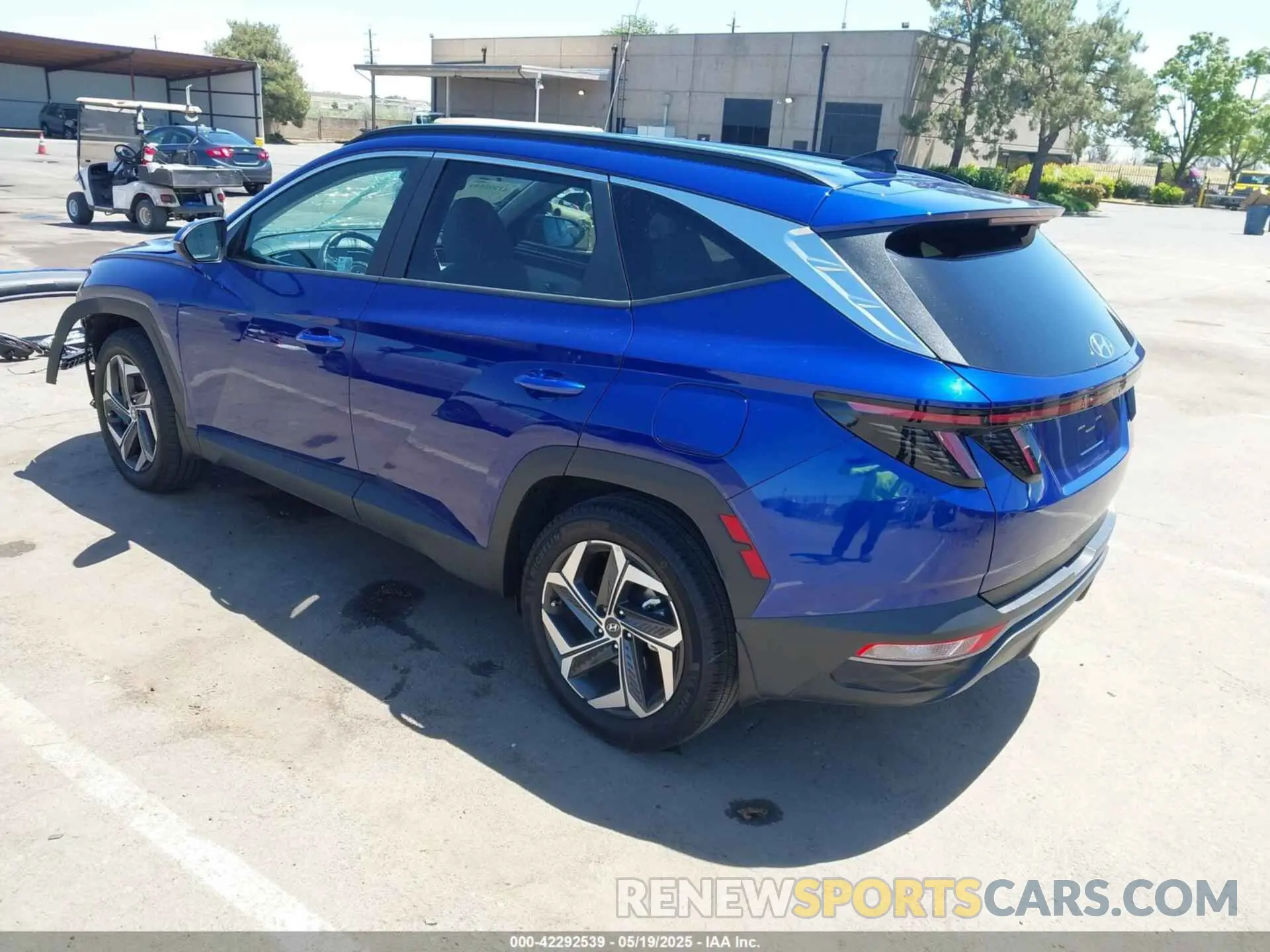 3 fotografías del automóvil dañado 5NMJFCDE1RH342015 HYUNDAI TUCSON 2024
