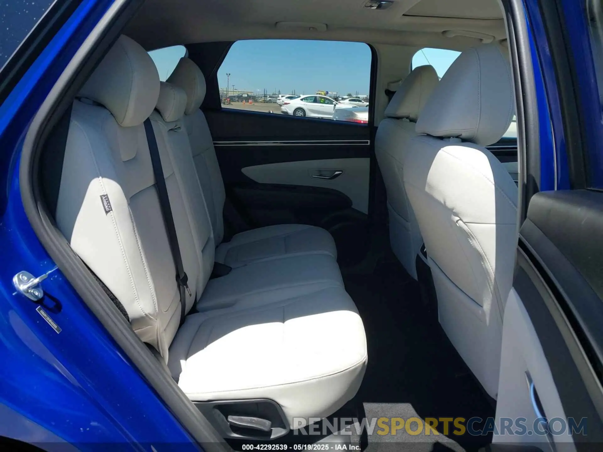 8 fotografías del automóvil dañado 5NMJFCDE1RH342015 HYUNDAI TUCSON 2024