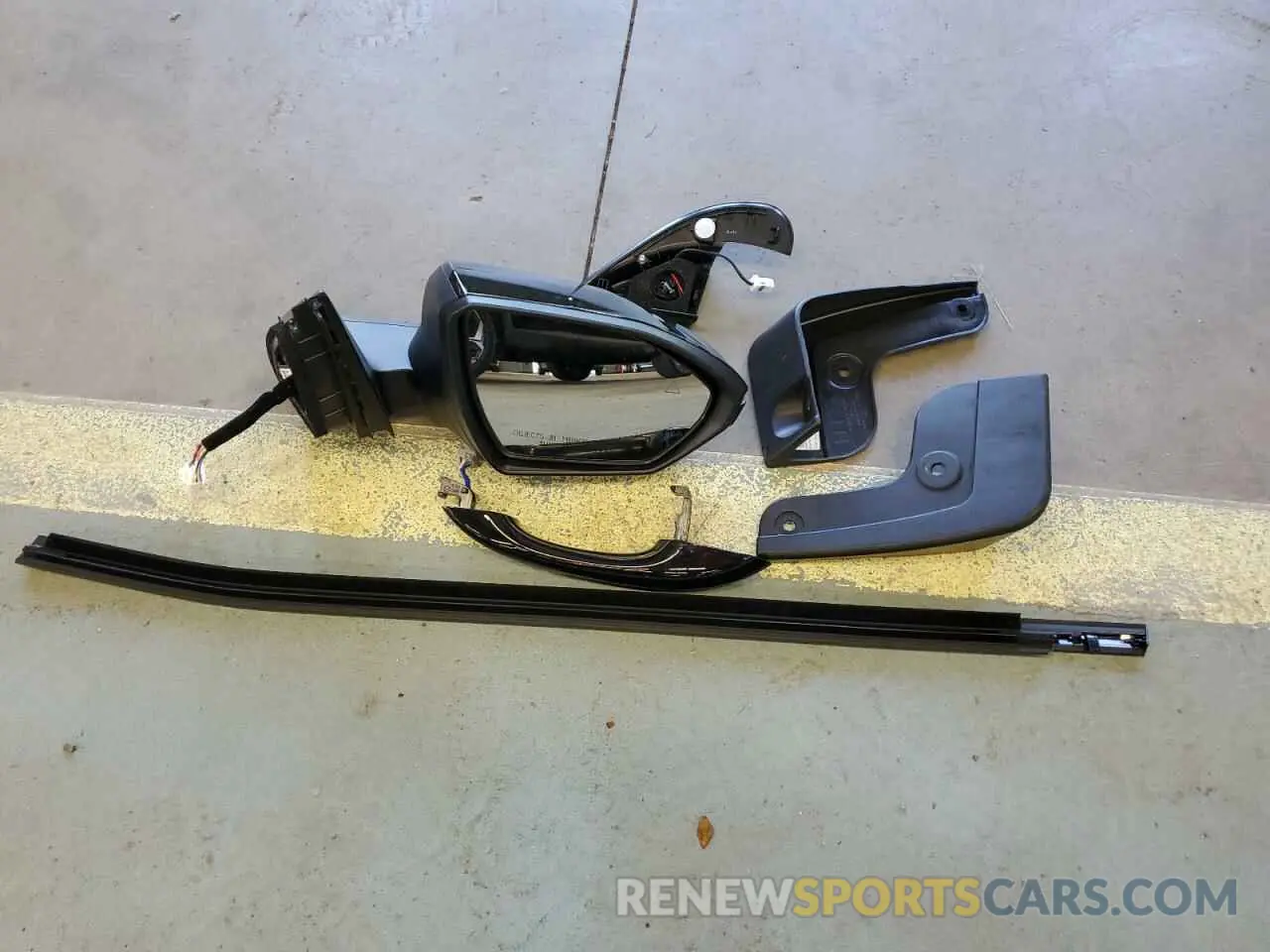 13 fotografías del automóvil dañado 5NMJFCDE3RH378899 HYUNDAI TUCSON 2024