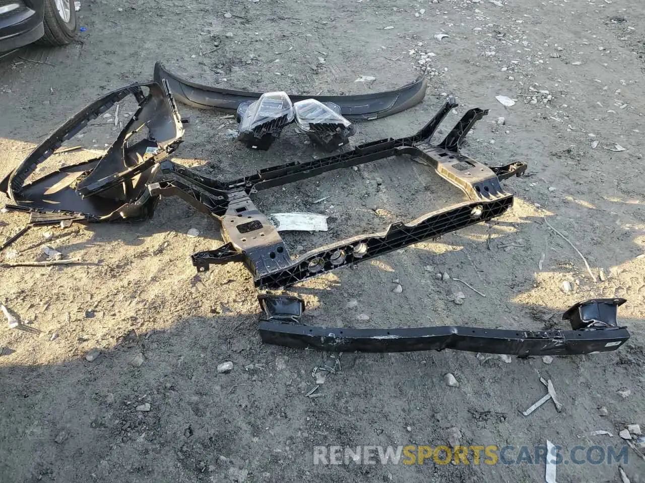 12 fotografías del automóvil dañado 5NMJFCDE4RH377812 HYUNDAI TUCSON 2024