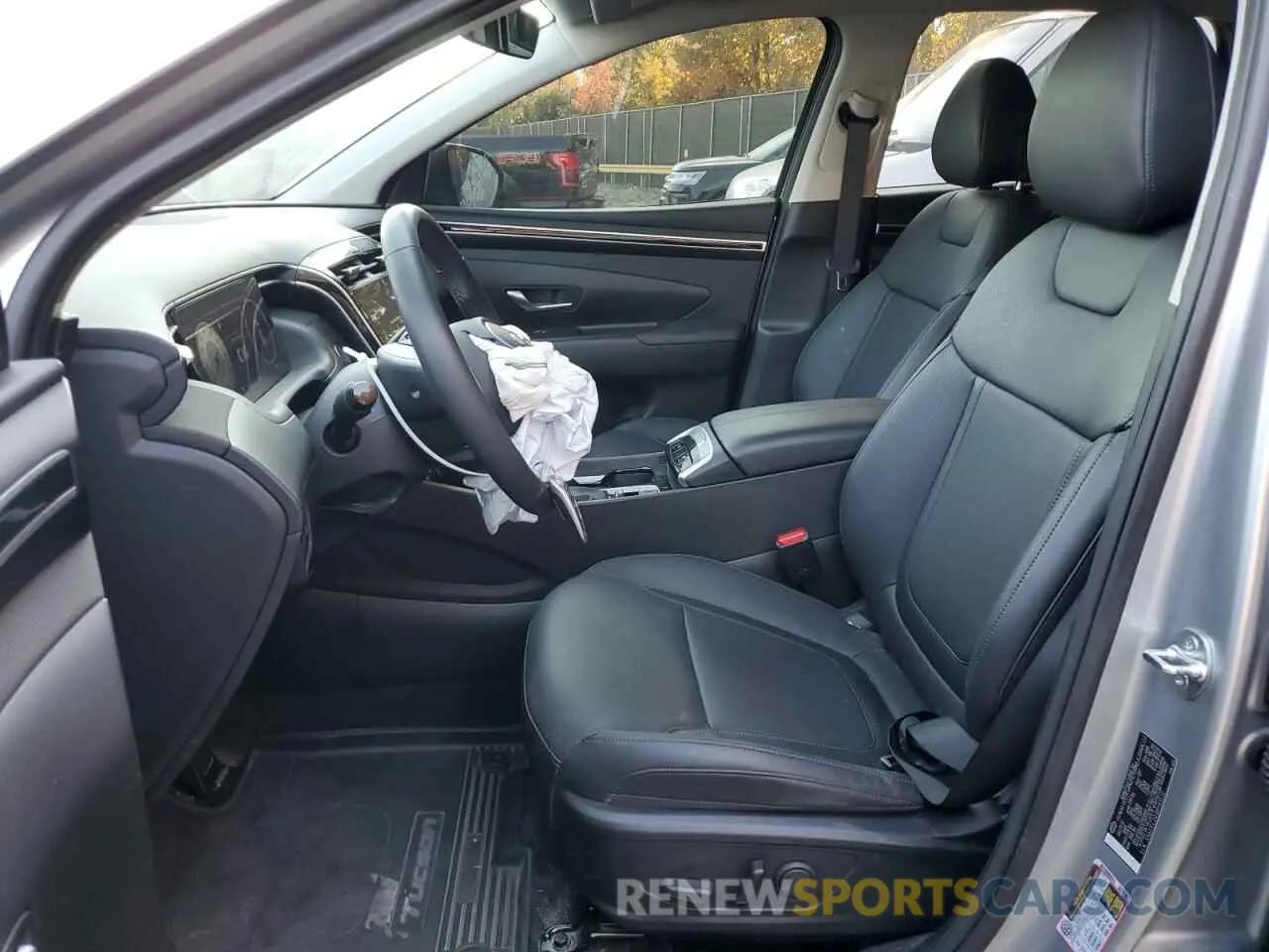7 fotografías del automóvil dañado 5NMJFCDE4RH435112 HYUNDAI TUCSON 2024