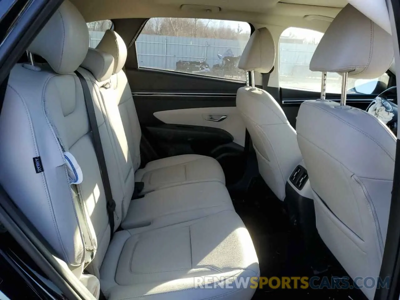 11 fotografías del automóvil dañado 5NMJFCDE5RH311589 HYUNDAI TUCSON 2024